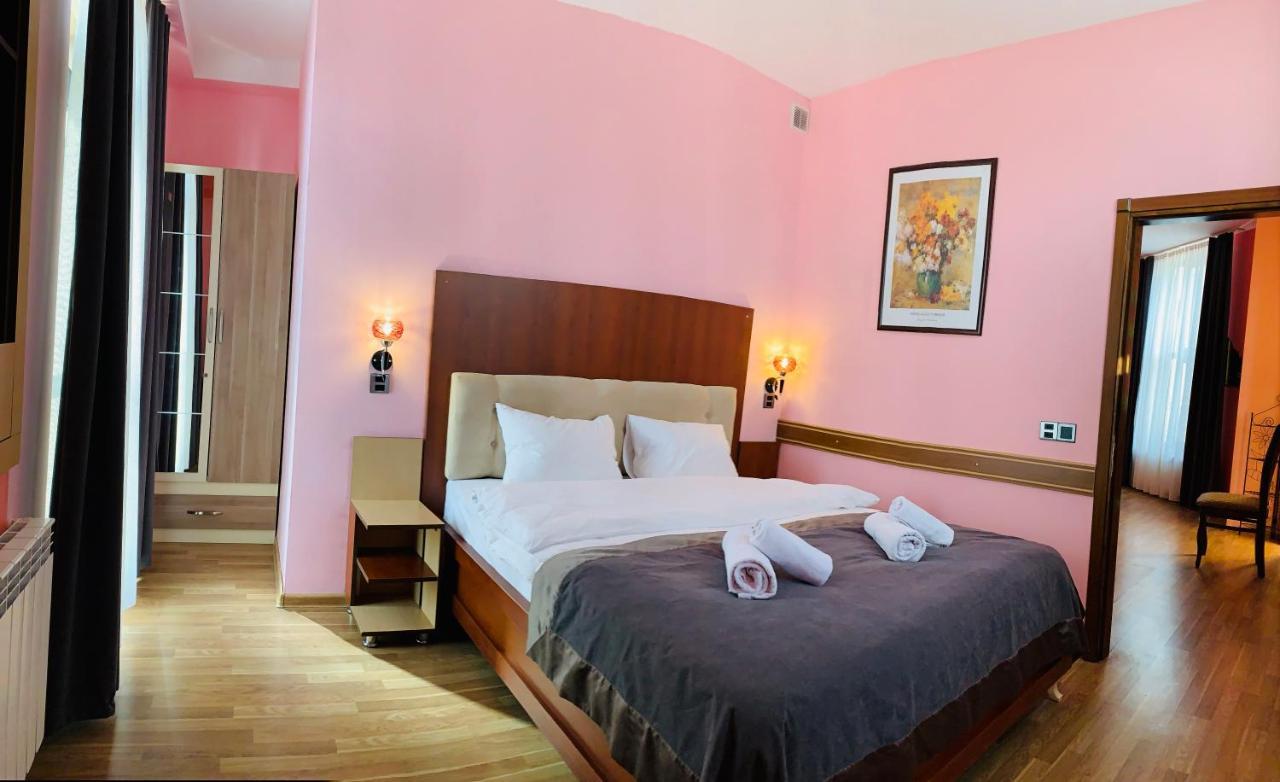 Yaffle Inn Shaki Boutique Hotel Şǝki Екстериор снимка