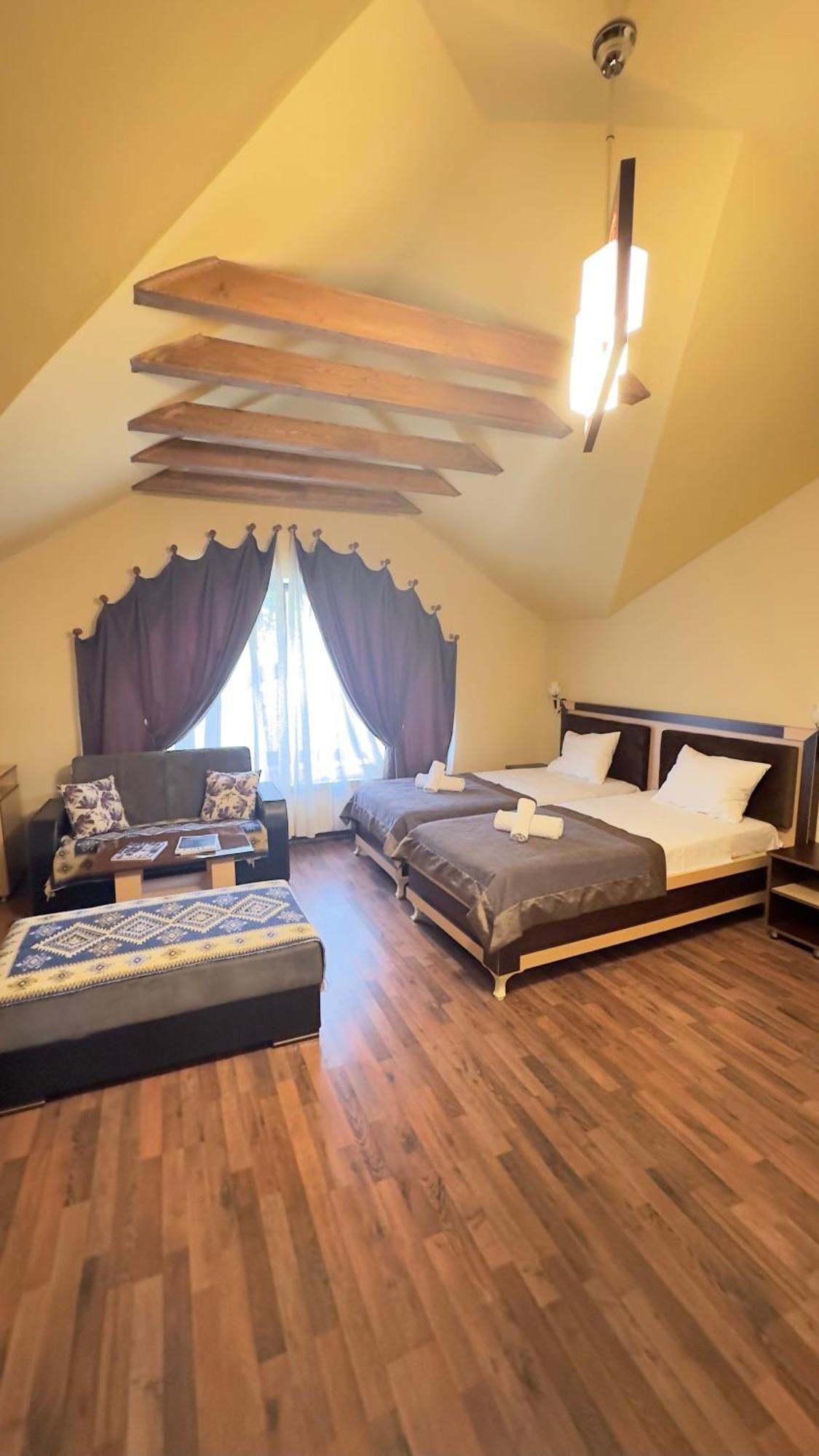 Yaffle Inn Shaki Boutique Hotel Şǝki Екстериор снимка