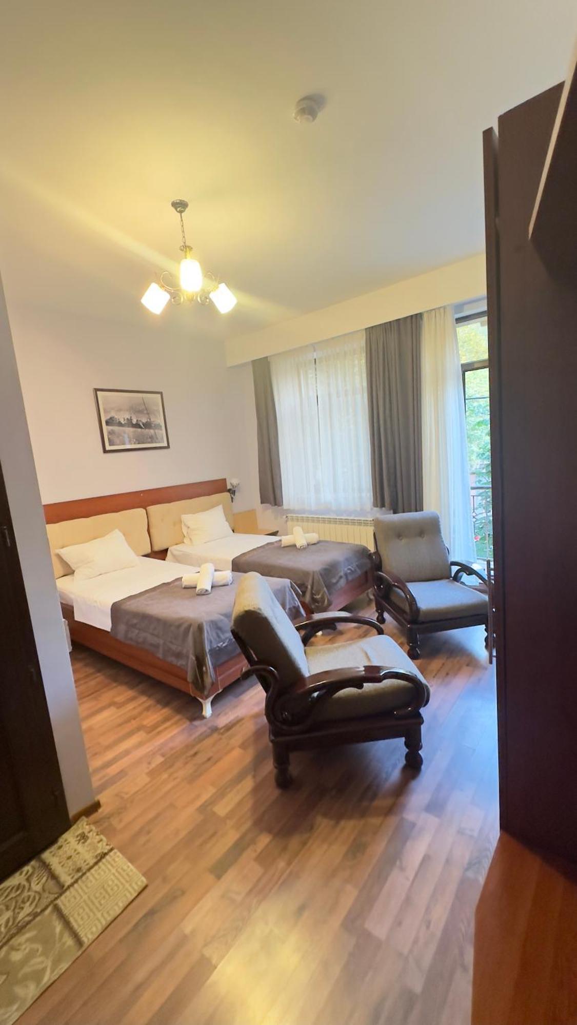Yaffle Inn Shaki Boutique Hotel Şǝki Екстериор снимка